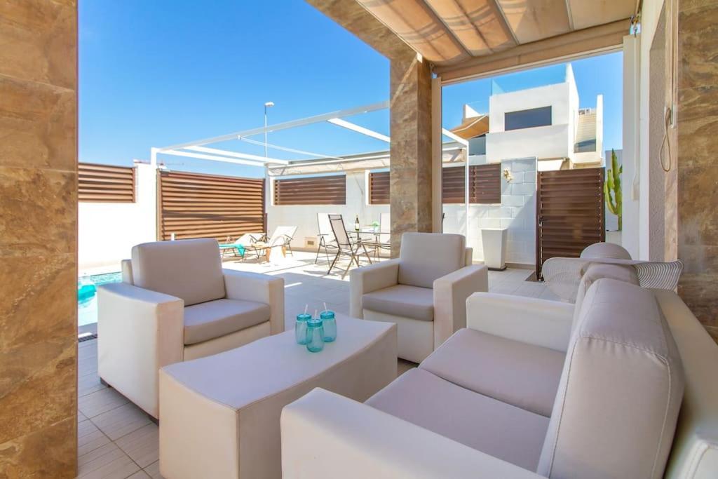 Villa Nina With Pool Rojales Exteriér fotografie